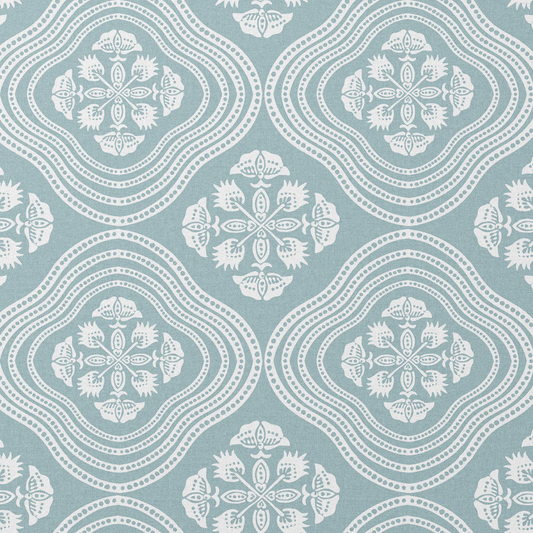 Charlotte Gaisford | Halo