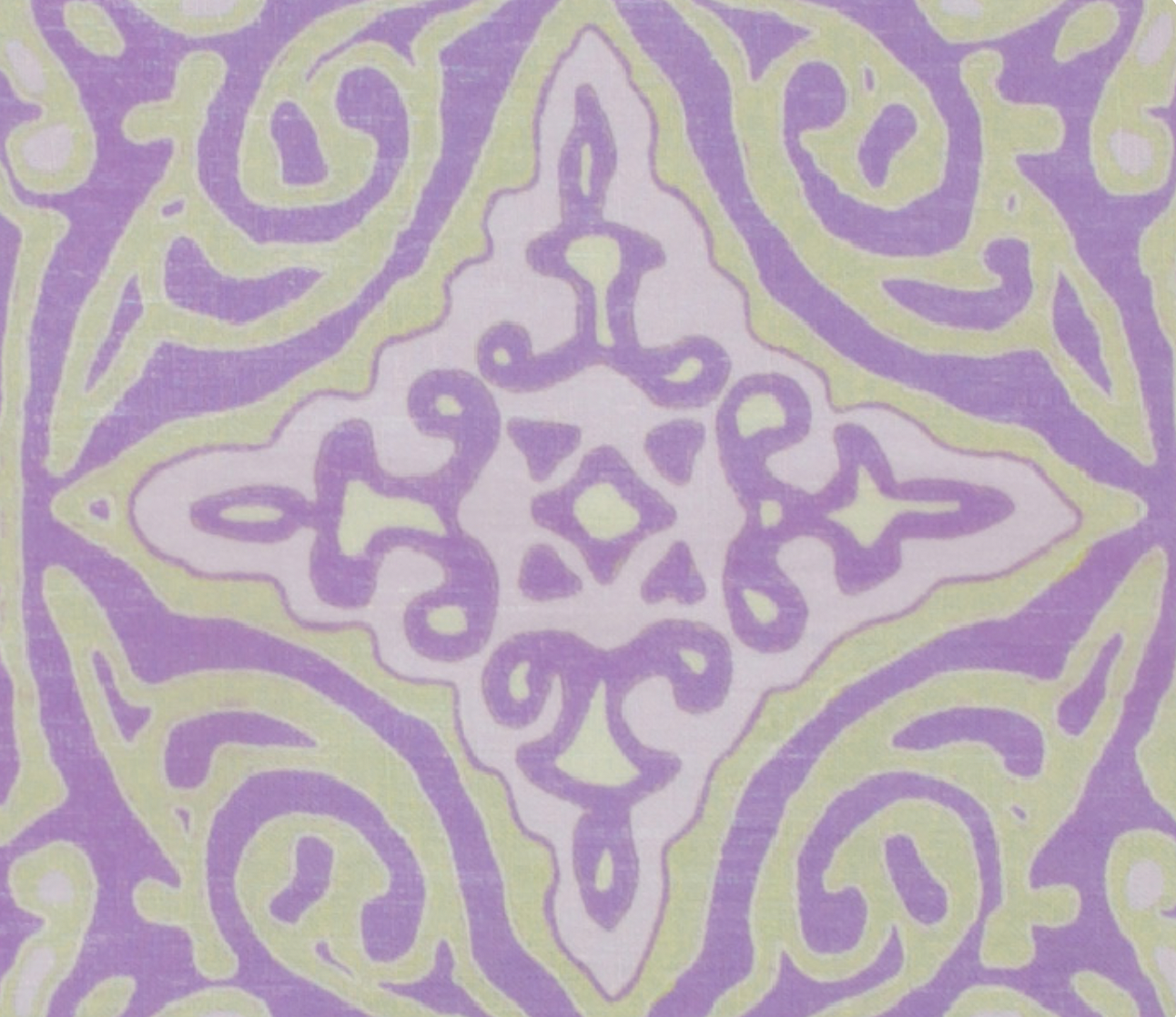 Betsy | Medium Diamond Batik