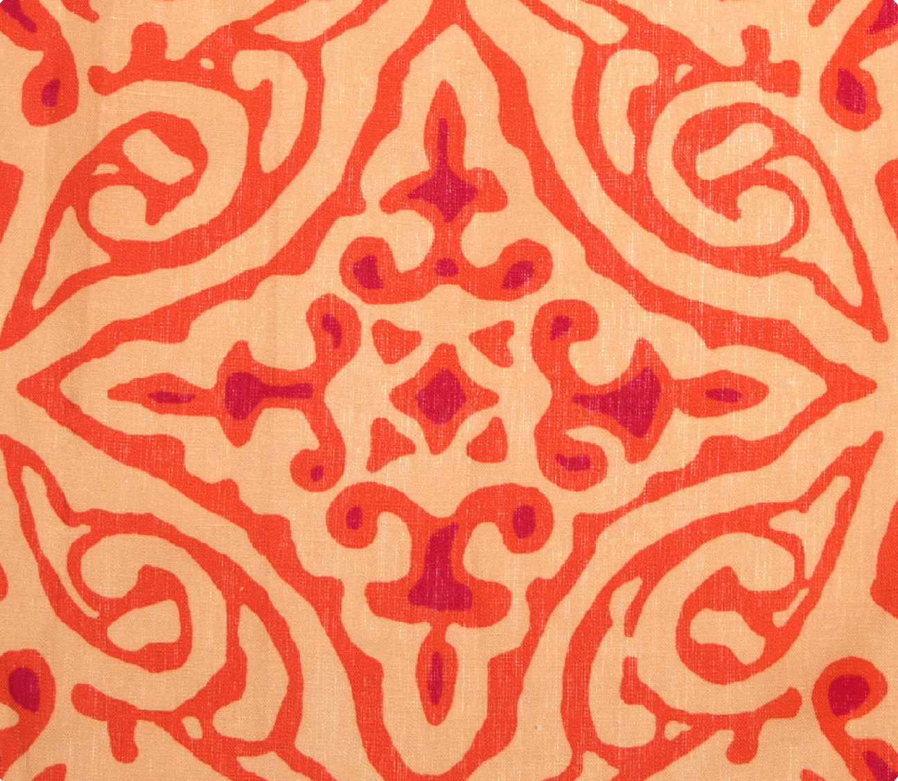 Betsy | Medium Diamond Batik