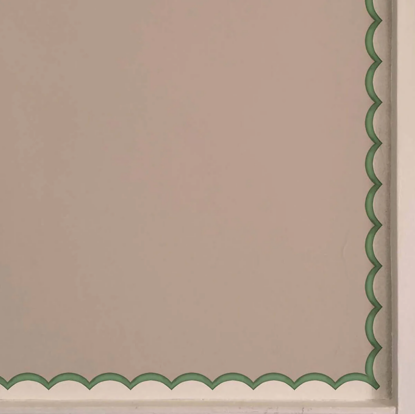 Ottoline | Scallops Border