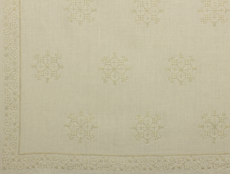 Namay Samay | Della Rovere