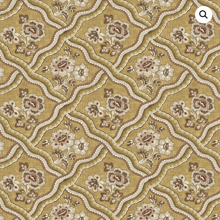 Suzanne Tucker | Jolie