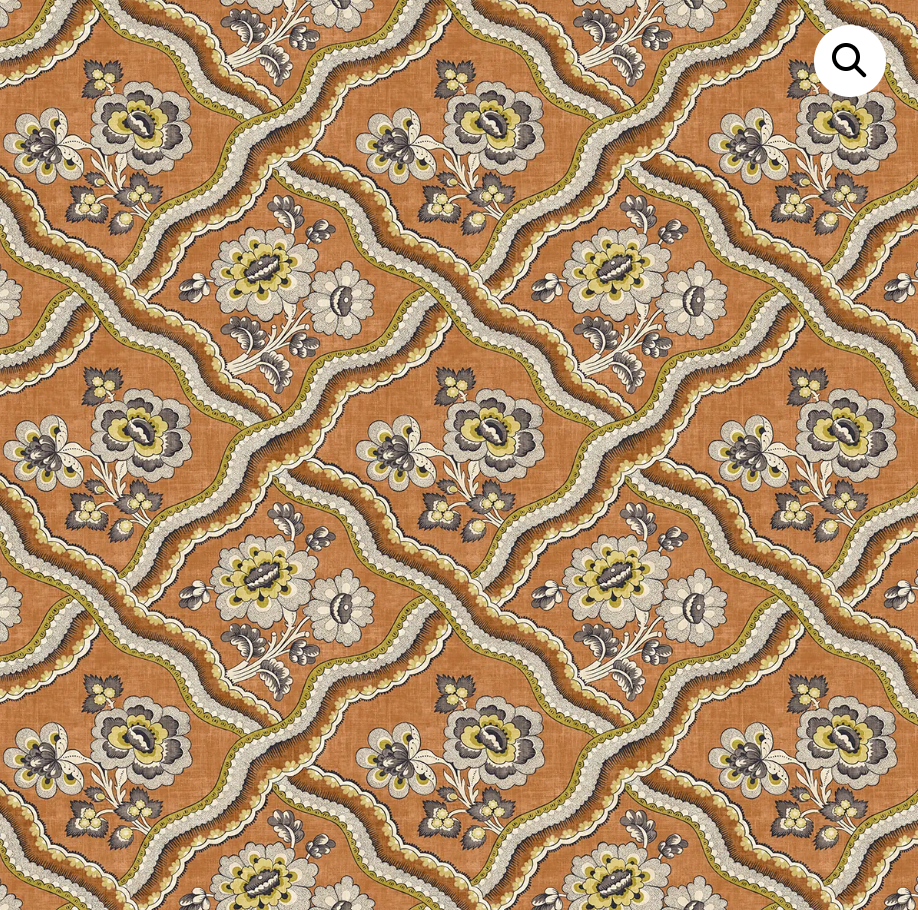 Suzanne Tucker | Jolie